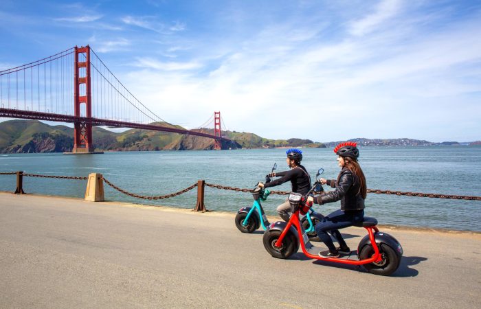 Elerctric Scooter Rentals with fully guide GoRiode tour to the Golden Gate Bridge